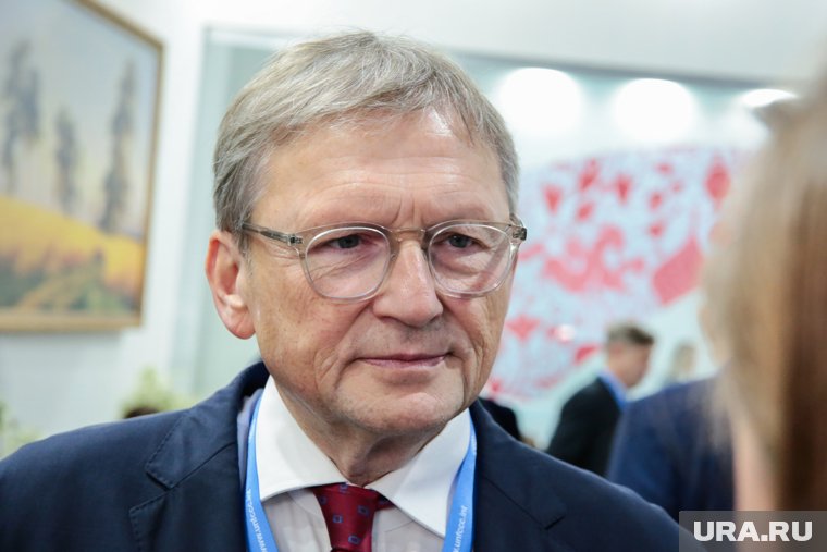 Борис Титов предложил наладить использование СБП и карт МИР в Китае