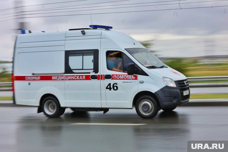 В Кургане в машину скорой помощи врезалась легковушка (архивное фото)