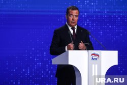Медведев высказался о создании Россией санитарной зоны