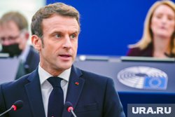 Макрон призывает Россию согласиться на перемирие