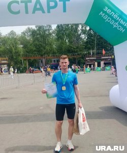 «Дети с большим рвением бежали на тренировки к Голоднюку и очень расстроились из-за его увольнения», - говорят в Звериноголовском
