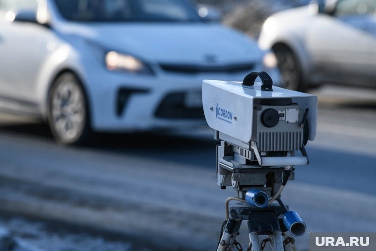 Автомобиль развил скорость в 100 км/ч, когда было разрешено 60, указано в посте