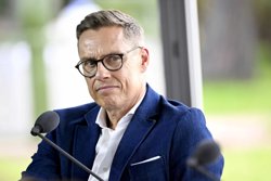 Стубб предложил Украине уступить территории
