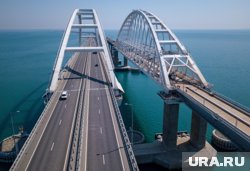 Ожидание в пробке на подъезде к Крымскому мосту - четыре часа