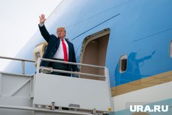Трамп прилетел на футбольный матч