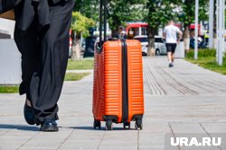 Право на оплачиваемый отпуск появляется только после шести месяцев работы в организации