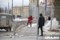 В феврале за помощью к медикам после падения на льду обратилось 195 пермяков