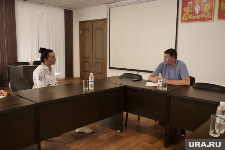 Сергей Бидонько помог обустроить парк в Красноуральске