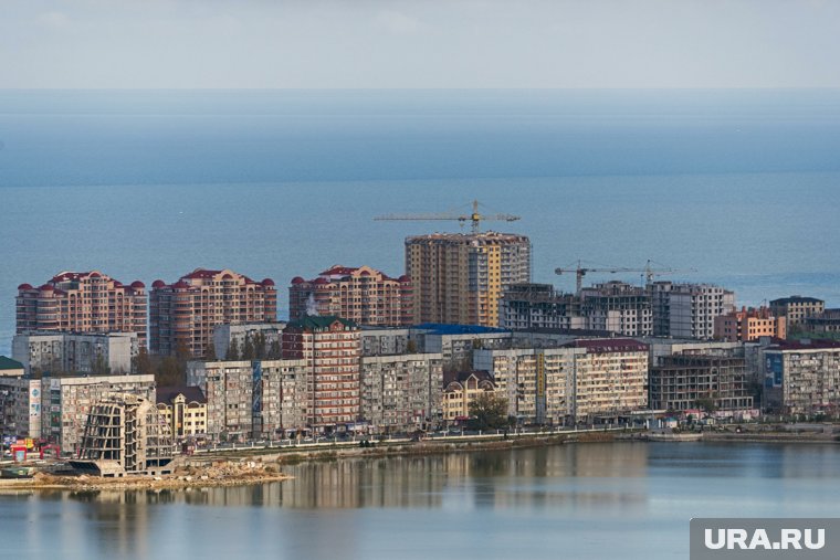 С комфортом отдохнуть на море позволит город Каспийск, расположенный на берегу одноименного моря