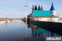 Уровень воды в реке у СНТ "Газовик" в ХМАО поднялся на 140 сантиметров