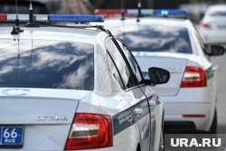 В результате аварии водитель легкового автомобиля получил множественные травмы