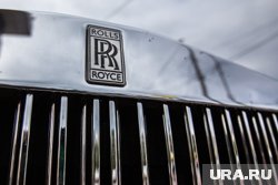 Неизвестно, являются ли эти диски на Rolls-Royce оригиналом или копией