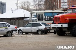 Часть домов под снос, на месте которых построят дорогу, еще остались на развилке Пушкина-Карельцева