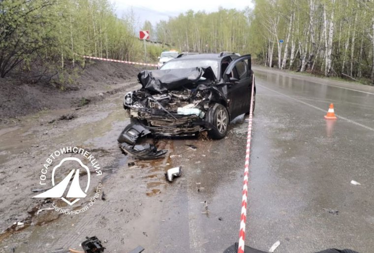 Авария произошла во время дождя