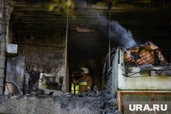 Подъезд находится в аварийном состоянии и не подлежит ремонту (архивное фото)