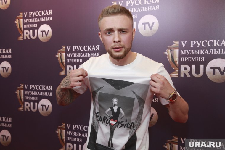 Крид посетил службу в храме Христа Спасителя, об этом сообщил сам певец