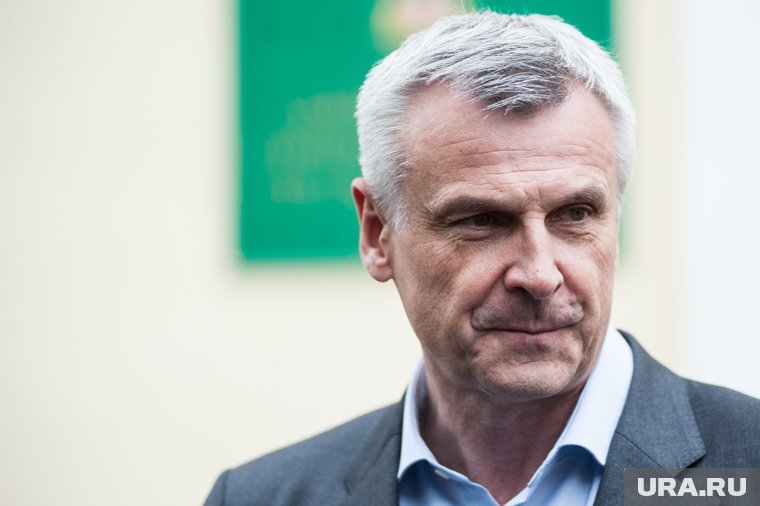 Деятельность Носова отмечена рядом наград