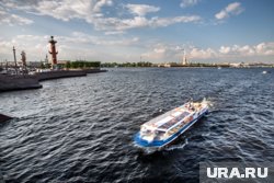 В Петербурге началось первое за 160 лет июльское наводнение: онлайн-трансляция
