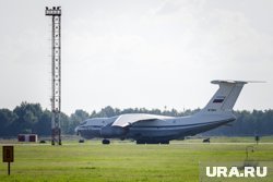 Десятки рейсов задержаны в столичном регионе