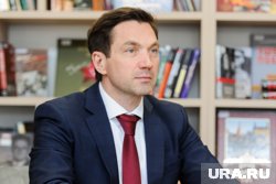 Челябинский мэр Алексей Лошкин поблагодарил учителей и родителей за воспитание подрастающего поколения