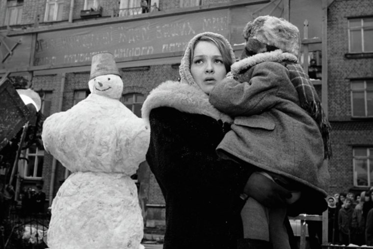 Наталья Тенякова в фильме «Наши знакомые»