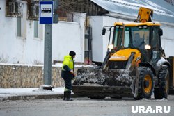 По словам властей, уборка улиц от снега в Перми круглосуточно находится под контролем 