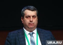 Чиновник вступил в сговор с руководителями ряда фирм-конкурентов