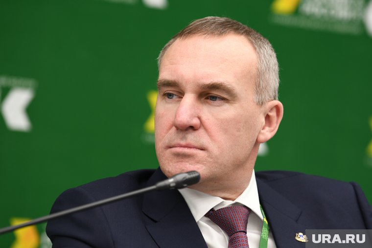 Губернатор ХМАО Руслан Кухарук достиг ряд договоренностей на «Иннопроме-2025»