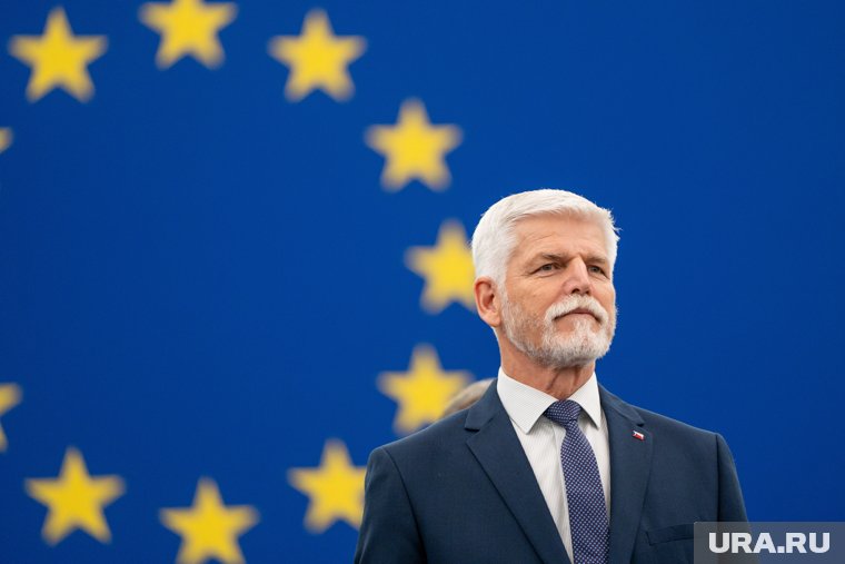 Петр Павел заявил о новых поставках оружия для Украины