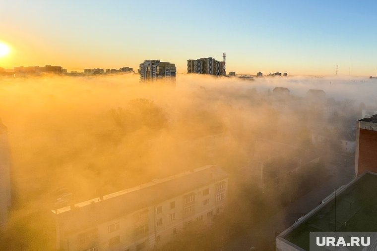 Желтый оттенок тумана говорит о наличии в атмосфере сажи, пыли и химических соединений 