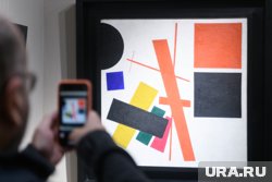 Одним из примеров русского авангарда являются работы Малевича 