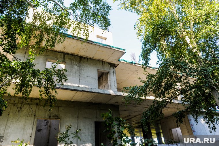 Изначально дом планировали достроить в 2023 году (архивное фото)