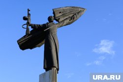 Не менее 300 советских памятников снесли в ЕС за три года