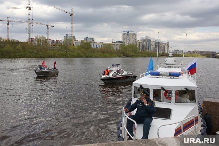 Парад катеров прошел в рамках празднования 430-летия Салехарда