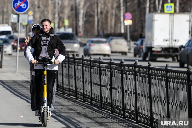 Эксперимент позволит исключить случаи несанкционированного использования самокатов на дорогах