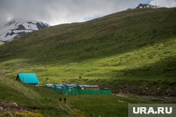 МЧС спустили раненую туристку с перевала Караджаш в Карачаево-Черкессии 