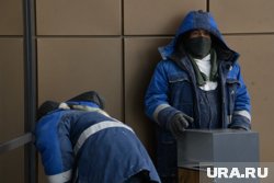 Чтобы работать легально иностранцам придется платить больше