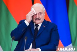 В адрес президента Беларуси поступают многочисленные поздравления с 80-летием Победы