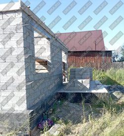 На участке Натальи работы замерли в таком виде