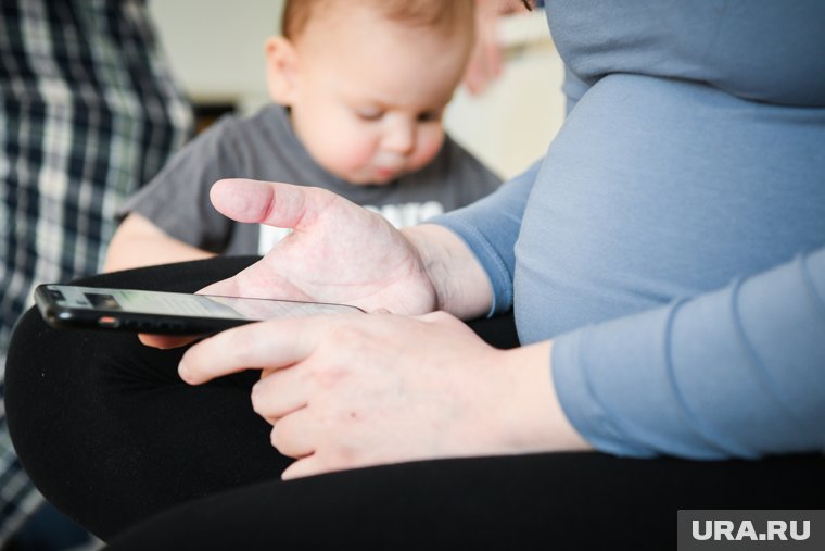 Если первый ребенок родился до 2020 года, на второго ребенка выдают 690 266,95 рублей