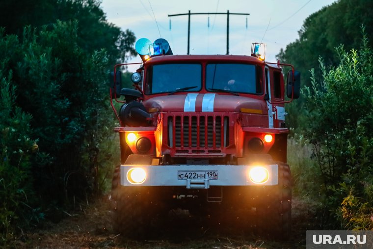 Жена трахается с 3 парнями в автосервисе - remont-radiator.ru