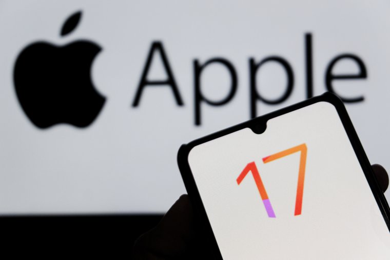 iPhone приносит Apple наибольшую прибыль, на его долю приходится примерно половина продаж