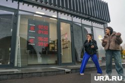 Рост курса доллара - это всегда проинфляционный фактор, отметил Сергей Дробышевский