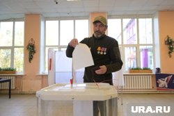 Андрей Долганов одним из первых пришел на избирательный участок