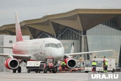 В Пулково начали принимать самолеты после введения плана «Ковер»