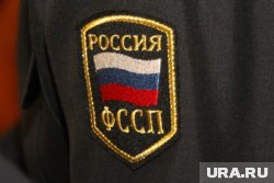 Приставы призвали на помощь соседа должника