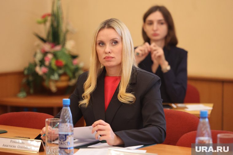Романович считает, что обществу сейчас очень важно сплотиться