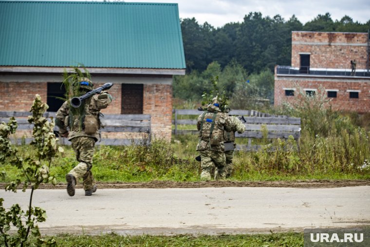 ВСУ занимаются мародерством в ДНР, не обращая внимания на хозяев жилья