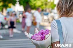 С баскетболистом была его девушка