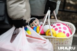 В центрах принимают и детские вещи